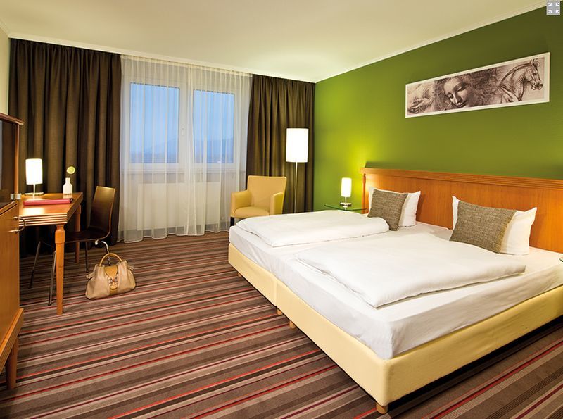 Leonardo Hotel 4*