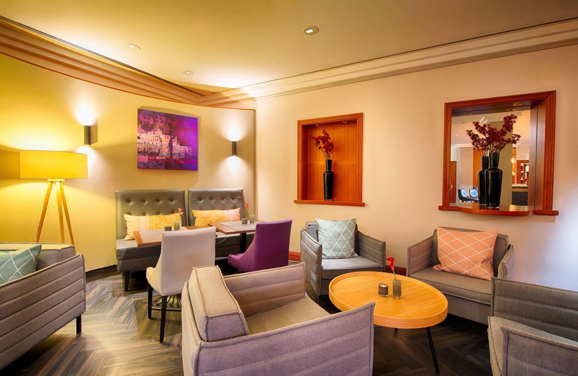 Hotel Leonardo